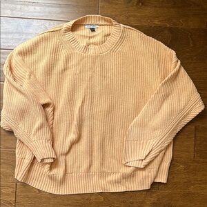 American Eagle Outfitters Apricot Knit Pullover 100% cotton